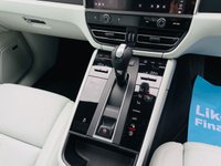 USED 2021 71 PORSCHE MACAN 2.0 PDK 5d 262 BHP New Shape, Gen 3, High Spec