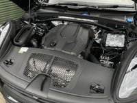 USED 2021 71 PORSCHE MACAN 2.0 PDK 5d 262 BHP New Shape, Gen 3, High Spec
