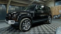 USED 2020 20 LAND ROVER DEFENDER 2.0 SE 5d 237 BHP FANTASTIC SPEC - ALL THE BEST EXTRAS - DEPLOYABLE TOW BAR - HEATED SEATS, HEATED STEERING WHEEL AND IN THE BEST COLOUR!!