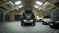 USED 2020 20 LAND ROVER DEFENDER 2.0 SE 5d 237 BHP FANTASTIC SPEC - ALL THE BEST EXTRAS - DEPLOYABLE TOW BAR - HEATED SEATS, HEATED STEERING WHEEL AND IN THE BEST COLOUR!!