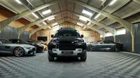 USED 2020 20 LAND ROVER DEFENDER 2.0 SE 5d 237 BHP FANTASTIC SPEC - ALL THE BEST EXTRAS - DEPLOYABLE TOW BAR - HEATED SEATS, HEATED STEERING WHEEL AND IN THE BEST COLOUR!!