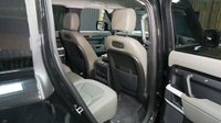 USED 2020 20 LAND ROVER DEFENDER 2.0 SE 5d 237 BHP FANTASTIC SPEC - ALL THE BEST EXTRAS - DEPLOYABLE TOW BAR - HEATED SEATS, HEATED STEERING WHEEL AND IN THE BEST COLOUR!!