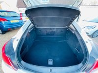 USED 2012 62 VAUXHALL INSIGNIA 2.0 SRI CDTI 5d 157 BHP Superb Sri Model with a FSH and Low Mileage