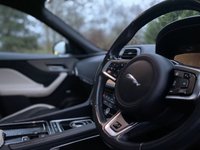 USED 2017 17 JAGUAR F-PACE 3.0 V6 S AWD 5d 296 BHP Glass Panoramic Roof Dual View