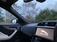 USED 2017 17 JAGUAR F-PACE 3.0 V6 S AWD 5d 296 BHP Glass Panoramic Roof Dual View