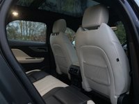 USED 2017 17 JAGUAR F-PACE 3.0 V6 S AWD 5d 296 BHP Glass Panoramic Roof Dual View