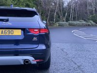 USED 2017 17 JAGUAR F-PACE 3.0 V6 S AWD 5d 296 BHP Glass Panoramic Roof Dual View
