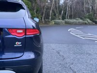 USED 2017 17 JAGUAR F-PACE 3.0 V6 S AWD 5d 296 BHP Glass Panoramic Roof Dual View