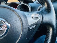 USED 2014 14 NISSAN JUKE 1.6 TEKNA 5d 117 BHP Top of the Range Low Mileage petrol Model