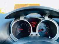 USED 2014 14 NISSAN JUKE 1.6 TEKNA 5d 117 BHP Top of the Range Low Mileage petrol Model