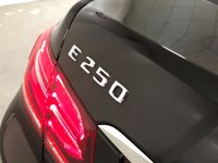 USED 2013 63 MERCEDES-BENZ E-CLASS 2.1 E250 CDI AMG SPORT 2d 204 BHP * PRIVACY GLASS * CLIMATE * NAVIGATION * PARKING SENSORS * LEATHER TRIM *18 INCH ALLOY WHEELS *