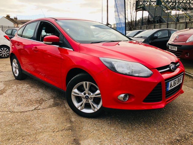 2012 61 Ford Focus 1.6 ZETEC 5d 124 BHP