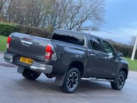 USED 2017 67 TOYOTA HI-LUX 2.4 INVINCIBLE X 4WD D-4D DCB 148 BHP CHOICES OF 2  LOW MILES IN STOCK !