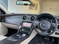 USED 2013 63 JAGUAR XJ 3.0 D V6 PORTFOLIO 4d 275 BHP 
