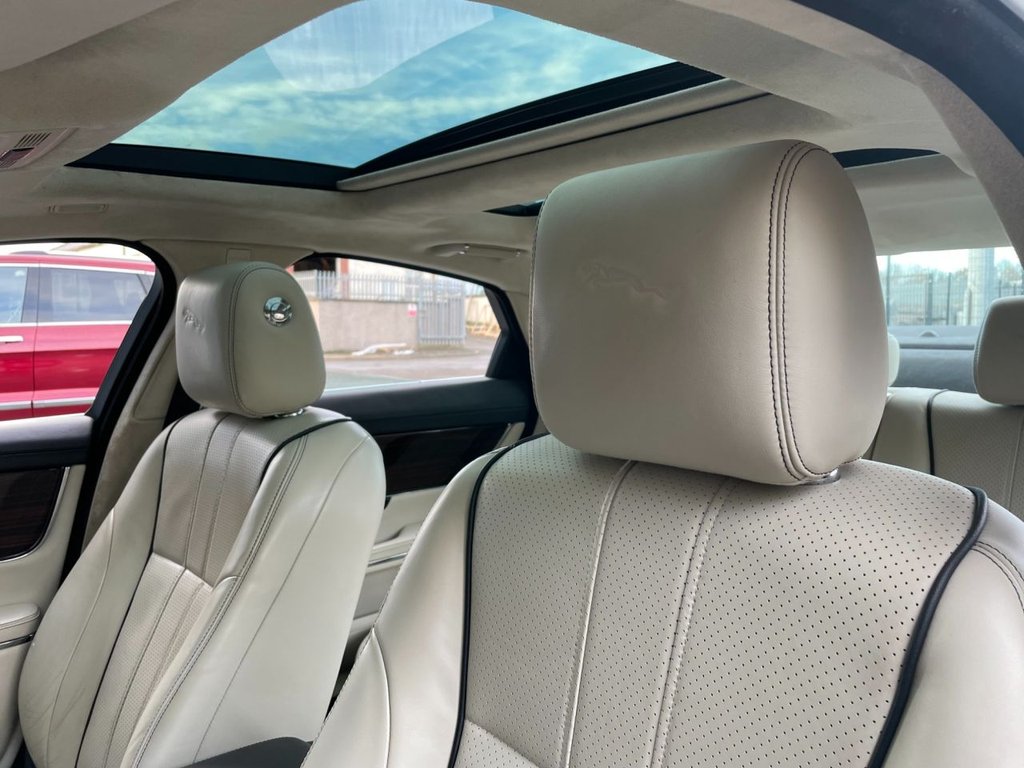 USED 2013 63 JAGUAR XJ 3.0 D V6 PORTFOLIO 4d 275 BHP 