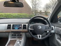 USED 2013 13 JAGUAR XF 2.2 D PREMIUM LUXURY 4d 200 BHP 