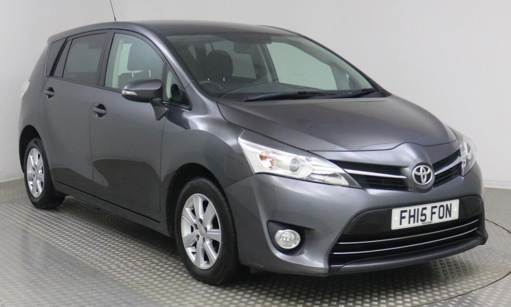 USED 2015 15 TOYOTA VERSO 1.8 VALVEMATIC ICON 5d 7 SEATER 