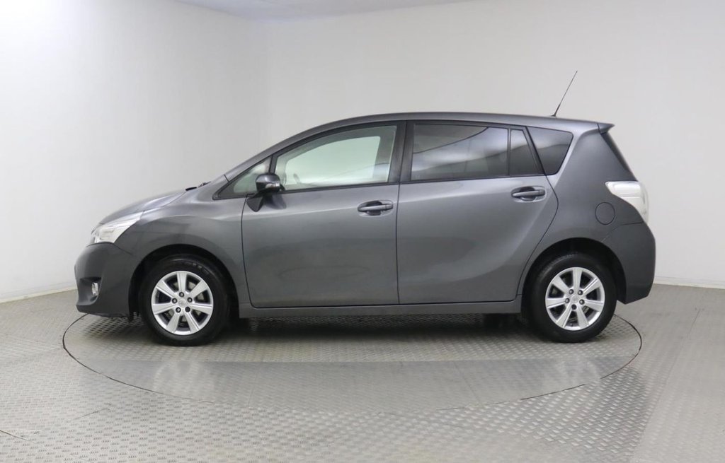 USED 2015 15 TOYOTA VERSO 1.8 VALVEMATIC ICON 5d 7 SEATER 