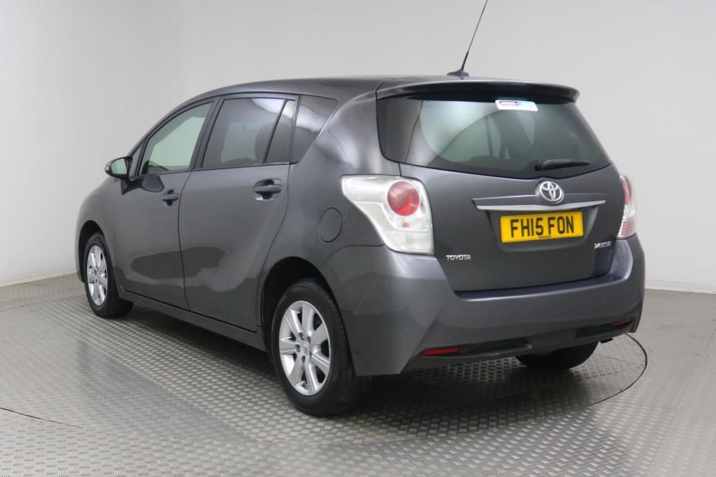 USED 2015 15 TOYOTA VERSO 1.8 VALVEMATIC ICON 5d 7 SEATER 