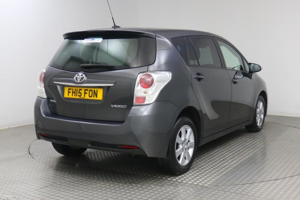 USED 2015 15 TOYOTA VERSO 1.8 VALVEMATIC ICON 5d 7 SEATER 