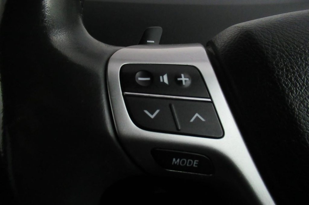 USED 2015 15 TOYOTA VERSO 1.8 VALVEMATIC ICON 5d 7 SEATER 