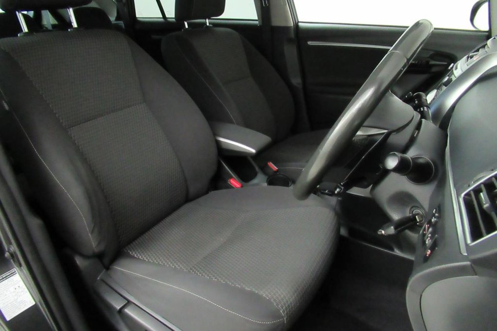 USED 2015 15 TOYOTA VERSO 1.8 VALVEMATIC ICON 5d 7 SEATER 