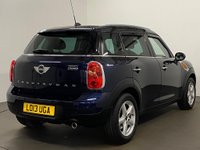 USED 2013 13 MINI COUNTRYMAN 1.6 COOPER 5d 122 BHP Hosting Optional Equipment &pound;4145l