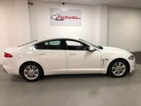 USED 2015 15 JAGUAR XF 2.2 D LUXURY 4d 163 BHP * PRIVACY * CLIMATE * NAV *  LEATHER TRIM * 17 INCH ALLOYS *
