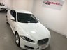 USED 2015 15 JAGUAR XF 2.2 D LUXURY 4d 163 BHP * PRIVACY * CLIMATE * NAV *  LEATHER TRIM * 17 INCH ALLOYS *