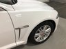 USED 2015 15 JAGUAR XF 2.2 D LUXURY 4d 163 BHP * PRIVACY * CLIMATE * NAV *  LEATHER TRIM * 17 INCH ALLOYS *