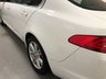 USED 2015 15 JAGUAR XF 2.2 D LUXURY 4d 163 BHP * PRIVACY * CLIMATE * NAV *  LEATHER TRIM * 17 INCH ALLOYS *