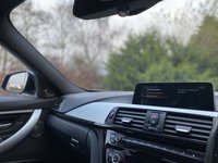 USED 2017 17 BMW 3 SERIES 3.0 335D XDRIVE M SPORT TOURING 5d 308 BHP M Sport Colour Coded Styling Head Up Display