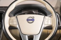 USED 2015 65 VOLVO XC60 2.4 D5 SE LUX NAV AWD 5d 217 BHP 
