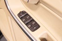USED 2015 65 VOLVO XC60 2.4 D5 SE LUX NAV AWD 5d 217 BHP 