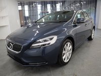 USED 2018 18 VOLVO V40 1.5 T2 INSCRIPTION 5d 120 BHP WITH ONLY JUST OVER 3,000 MILES AND STUNNING CONDITION.