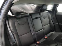 USED 2018 18 VOLVO V40 1.5 T2 INSCRIPTION 5d 120 BHP WITH ONLY JUST OVER 3,000 MILES AND STUNNING CONDITION.