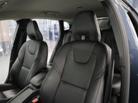 USED 2018 18 VOLVO V40 1.5 T2 INSCRIPTION 5d 120 BHP WITH ONLY JUST OVER 3,000 MILES AND STUNNING CONDITION.