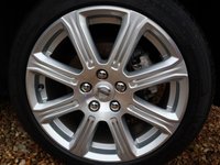USED 2018 18 VOLVO V40 1.5 T2 INSCRIPTION 5d 120 BHP WITH ONLY JUST OVER 3,000 MILES AND STUNNING CONDITION.