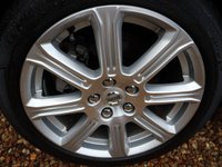 USED 2018 18 VOLVO V40 1.5 T2 INSCRIPTION 5d 120 BHP WITH ONLY JUST OVER 3,000 MILES AND STUNNING CONDITION.