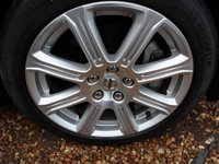USED 2018 18 VOLVO V40 1.5 T2 INSCRIPTION 5d 120 BHP WITH ONLY JUST OVER 3,000 MILES AND STUNNING CONDITION.