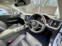 USED 2019 69 VOLVO S60 2.0 T5 INSCRIPTION PLUS 4d 246 BHP 
