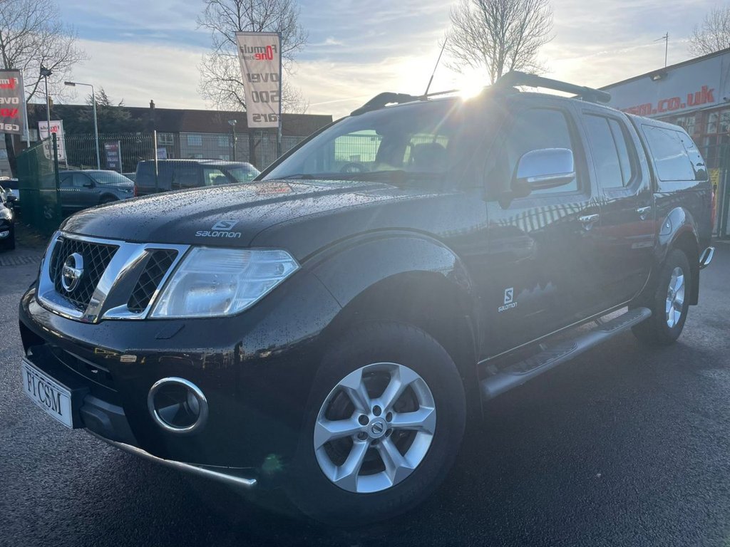 2015 NISSAN NAVARA