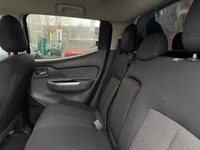 USED 2015 65 MITSUBISHI L200 2.4 DI-D 4X4 TITAN DCB 178 BHP 