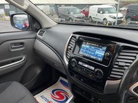 USED 2015 65 MITSUBISHI L200 2.4 DI-D 4X4 TITAN DCB 178 BHP 