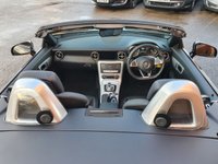 USED 2019 19 MERCEDES-BENZ SLC 2.0 SLC 300 AMG LINE 2d 241 BHP 1 OWNER + MERC- PANORAMIC ROOF - FULL MERCEDES SERVICE HISTORY