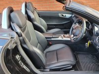 USED 2019 19 MERCEDES-BENZ SLC 2.0 SLC 300 AMG LINE 2d 241 BHP 1 OWNER + MERC- PANORAMIC ROOF - FULL MERCEDES SERVICE HISTORY