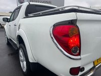 USED 2013 13 MITSUBISHI L200 2.5 DI-D 4X4 BARBARIAN LB DCB 175 BHP CHROME BARS -NO VAT- DIESEL - LONG MOT-DRIVE AWAY TODAY-SIDE STEPS-NO VAT - FINANCE AVAILABLE !!