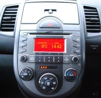 USED 2010 59 KIA SOUL 1.6 TEMPEST CRDI 5d 127 BHP www.suffolkcarcentre.co.uk - Located at Reydon