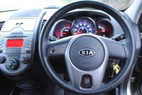 USED 2010 59 KIA SOUL 1.6 TEMPEST CRDI 5d 127 BHP www.suffolkcarcentre.co.uk - Located at Reydon