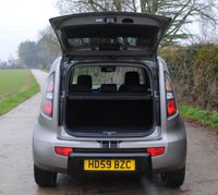USED 2010 59 KIA SOUL 1.6 TEMPEST CRDI 5d 127 BHP www.suffolkcarcentre.co.uk - Located at Reydon